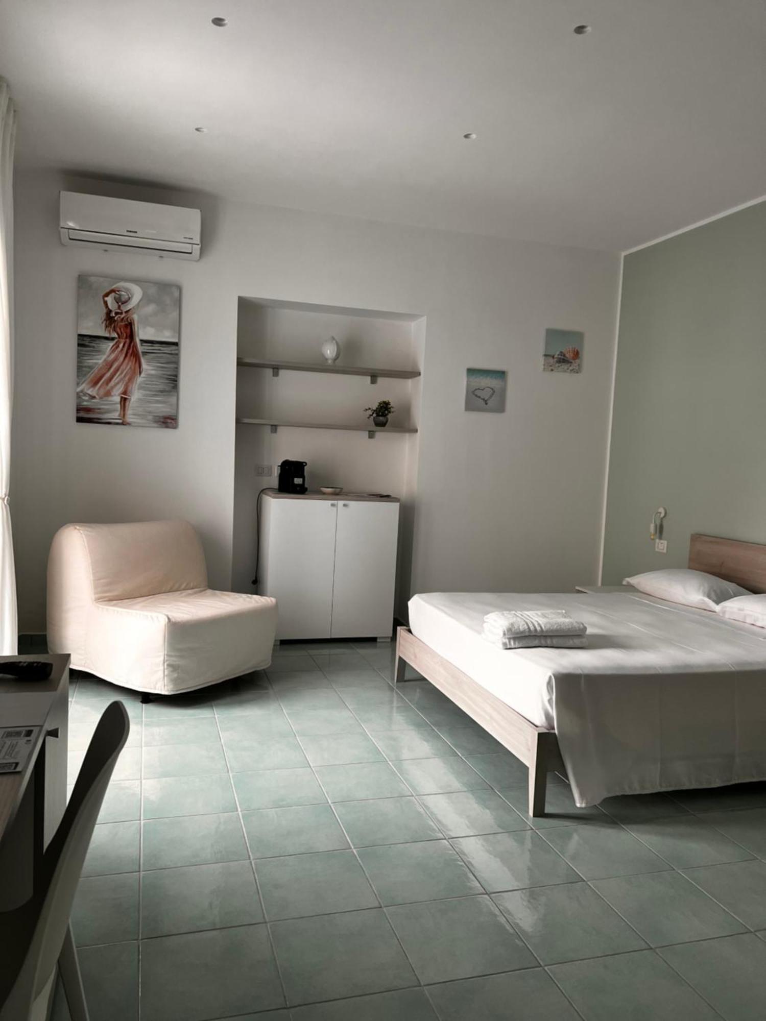 Casa Emy Bed and Breakfast Torre Annunziata Exteriör bild